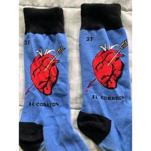 El Corazon (The Heart) Socks